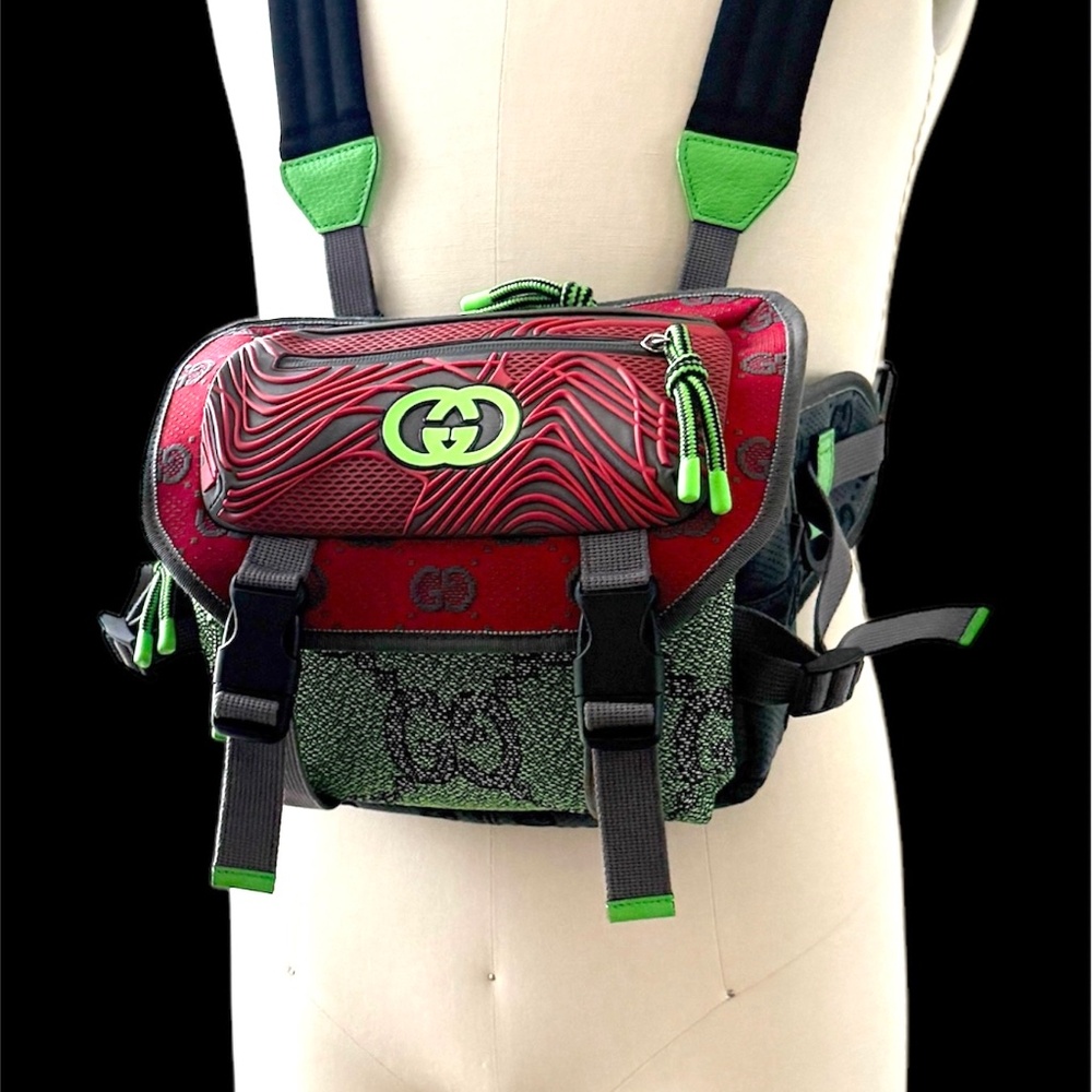 Gucci GG Nylon Backpack 721100 red and green‎ - Picture 2 of 14